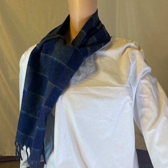 Christian Dior Plaid Wool Scarf - Picture 3 of 4